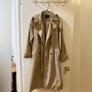 Trench Coat - Hunter & Brown